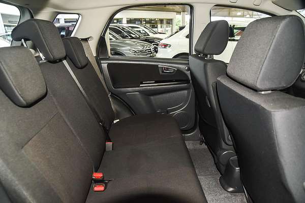 2012 Suzuki SX4 S GYB
