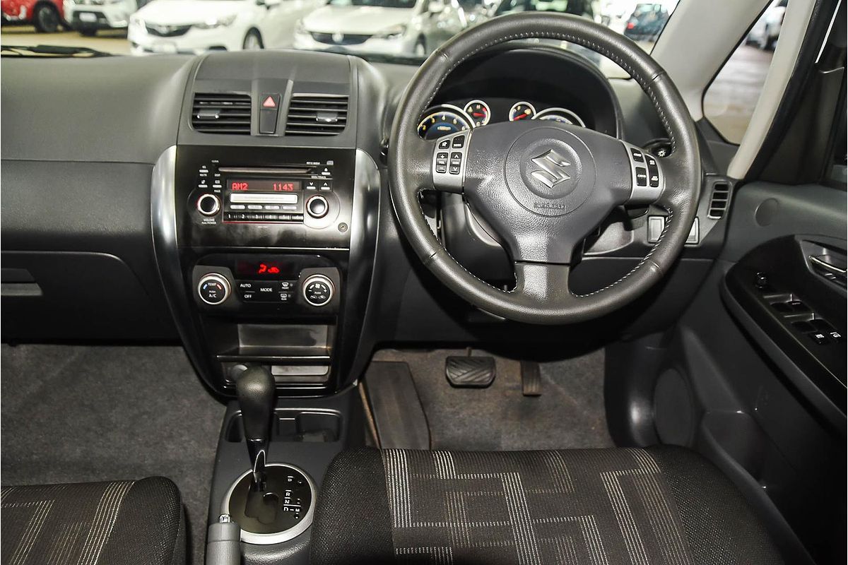 2012 Suzuki SX4 S GYB