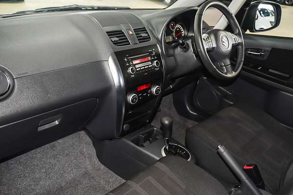 2012 Suzuki SX4 S GYB