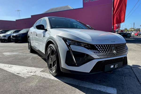 2024 Peugeot 408 GT Plug-In Hybrid P54