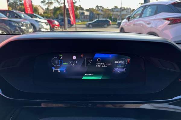2024 Peugeot 408 GT Plug-In Hybrid P54