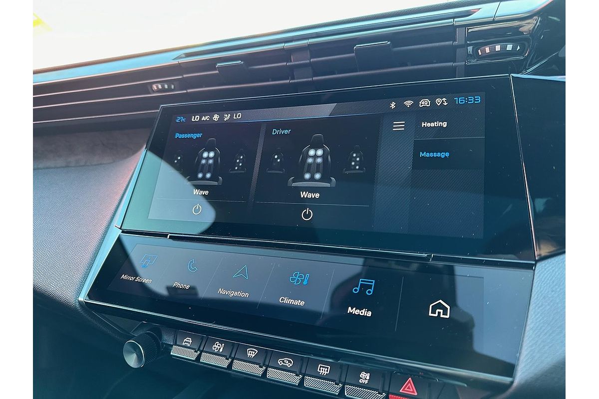 2024 Peugeot 408 GT Plug-In Hybrid P54