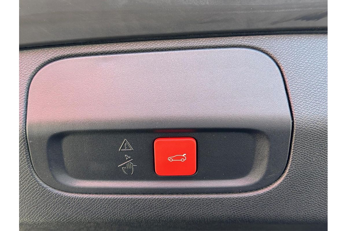 2024 Peugeot 408 GT Plug-In Hybrid P54