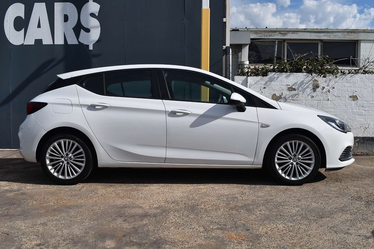 2017 Holden Astra R BK