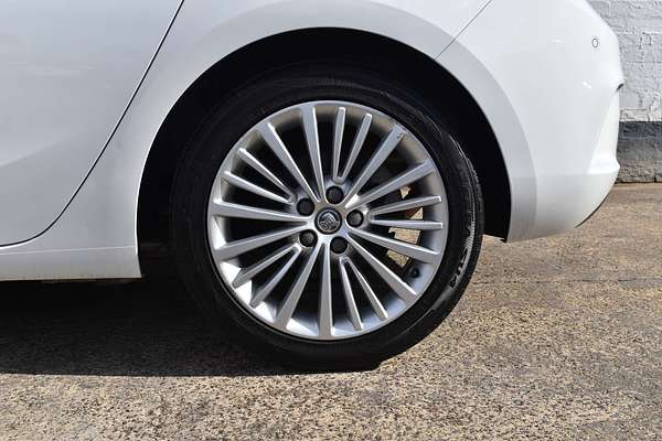 2017 Holden Astra R BK