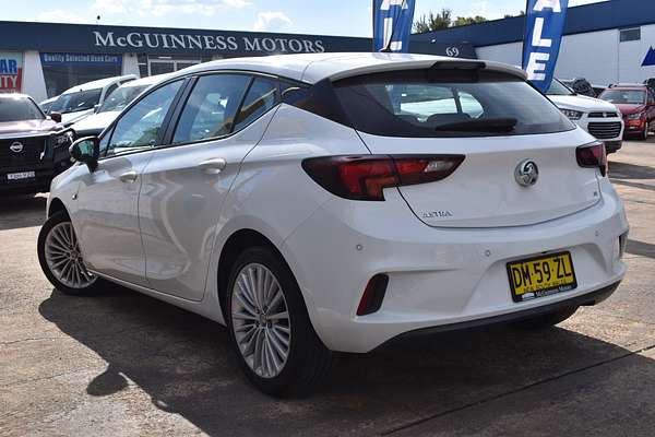 2017 Holden Astra R BK