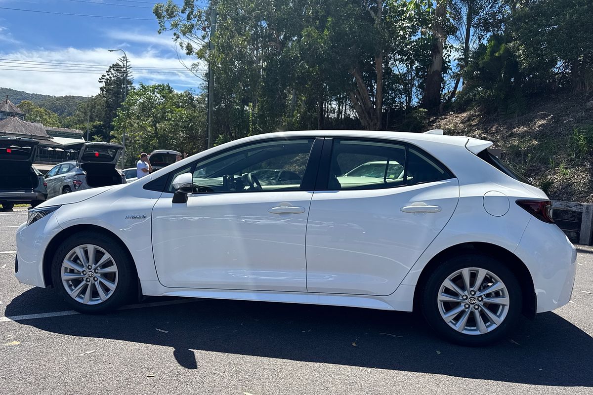 2023 Toyota Corolla Ascent Sport Hybrid ZWE219R