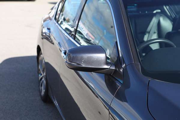 2019 Honda Accord VTi-L 9th Gen