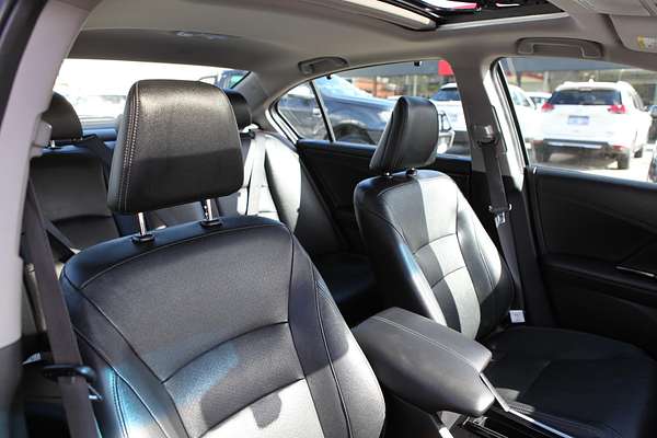 2019 Honda Accord VTi-L 9th Gen