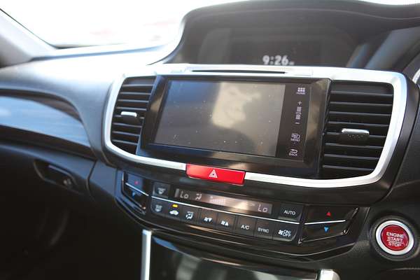 2019 Honda Accord VTi-L 9th Gen
