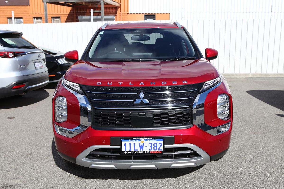 2023 Mitsubishi Outlander LS ZM