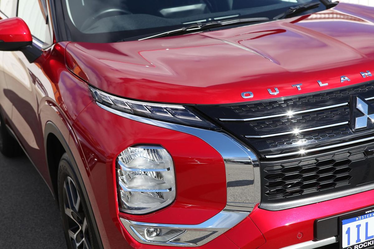2023 Mitsubishi Outlander LS ZM