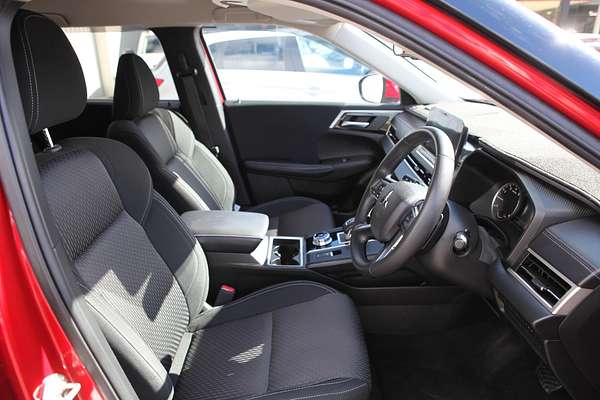 2023 Mitsubishi Outlander LS ZM