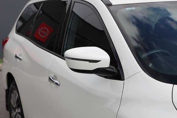 2017 Nissan Pathfinder ST R52 Series II