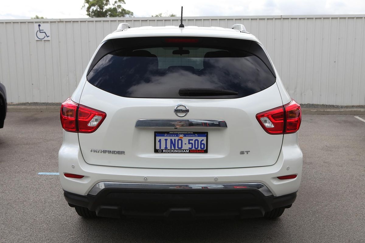 2017 Nissan Pathfinder ST R52 Series II