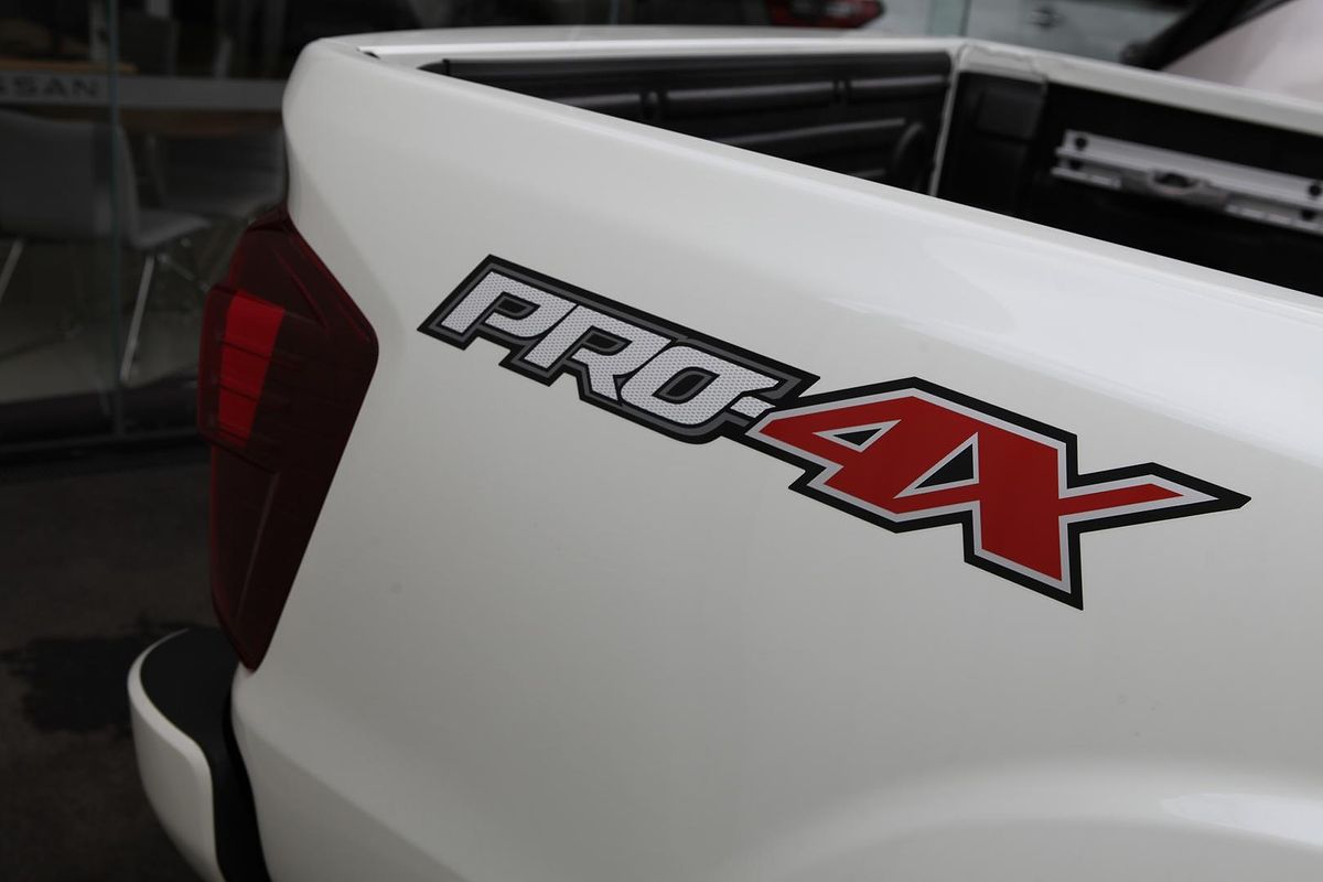 2024 Nissan Navara PRO-4X D23 4X4