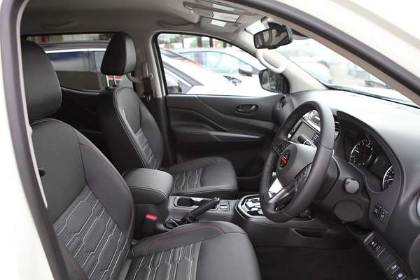 2024 Nissan Navara PRO-4X D23 4X4