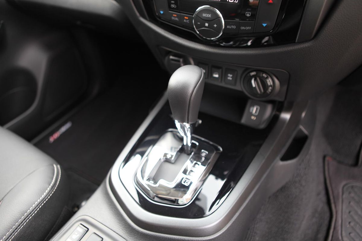 2024 Nissan Navara PRO-4X D23 4X4