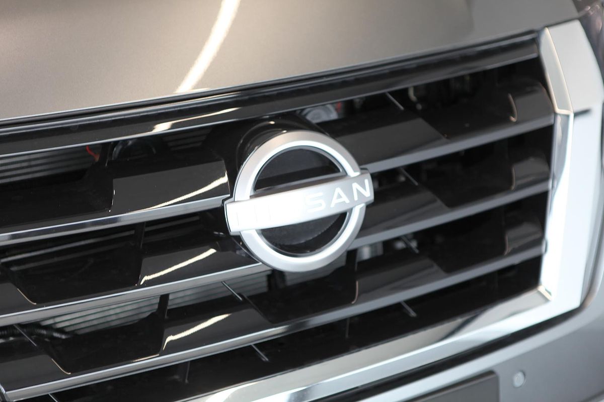 2024 Nissan Patrol Ti Y62