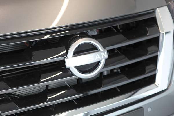 2024 Nissan Patrol Ti Y62