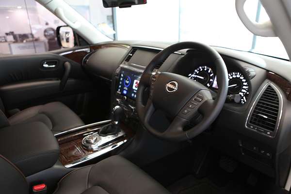 2024 Nissan Patrol Ti Y62