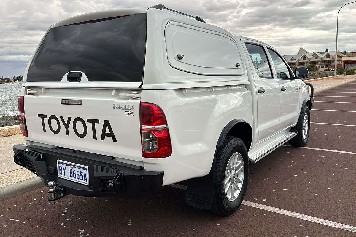 2015 Toyota Hilux SR KUN26R 4X4