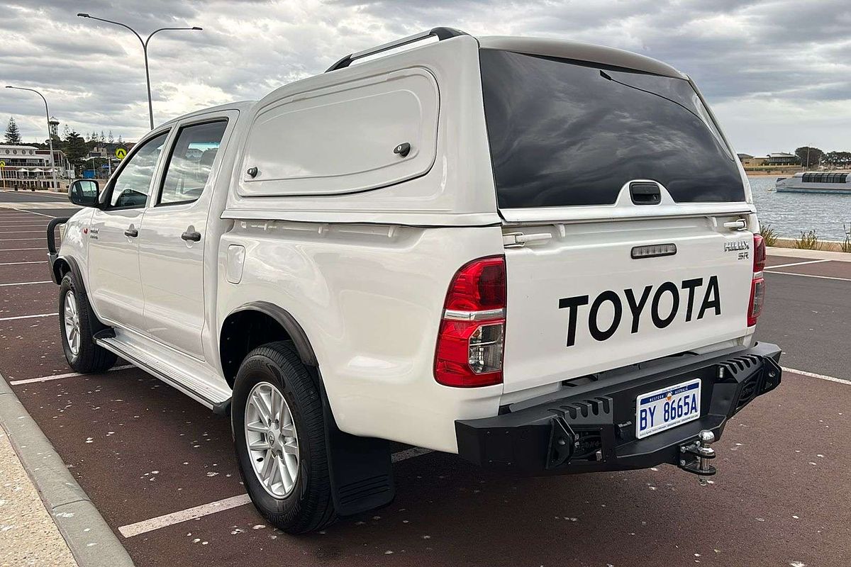 2015 Toyota Hilux SR KUN26R 4X4