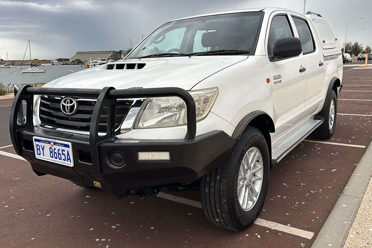 2015 Toyota Hilux SR KUN26R 4X4