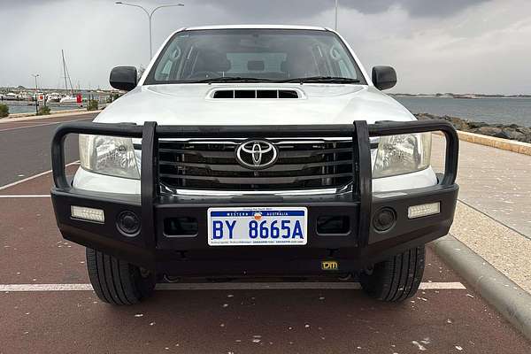 2015 Toyota Hilux SR KUN26R 4X4