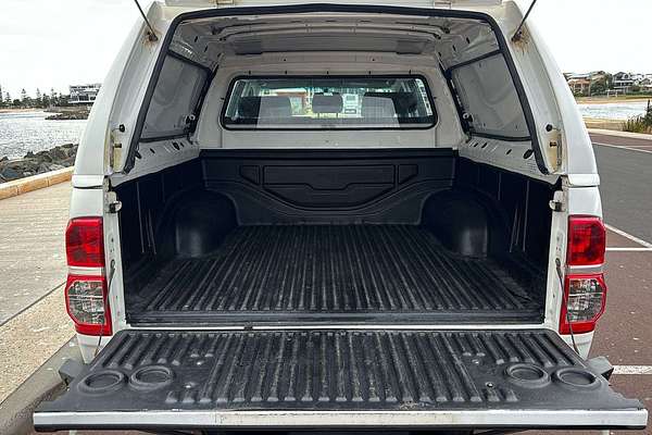 2015 Toyota Hilux SR KUN26R 4X4