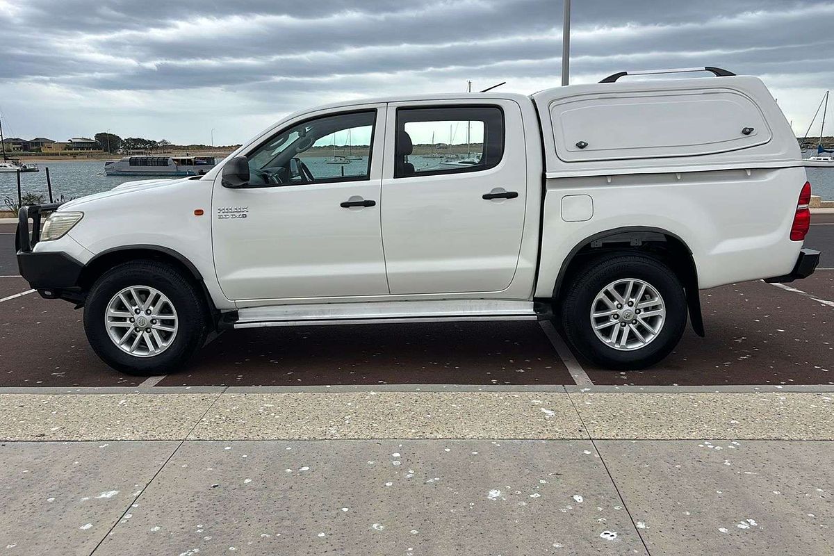2015 Toyota Hilux SR KUN26R 4X4
