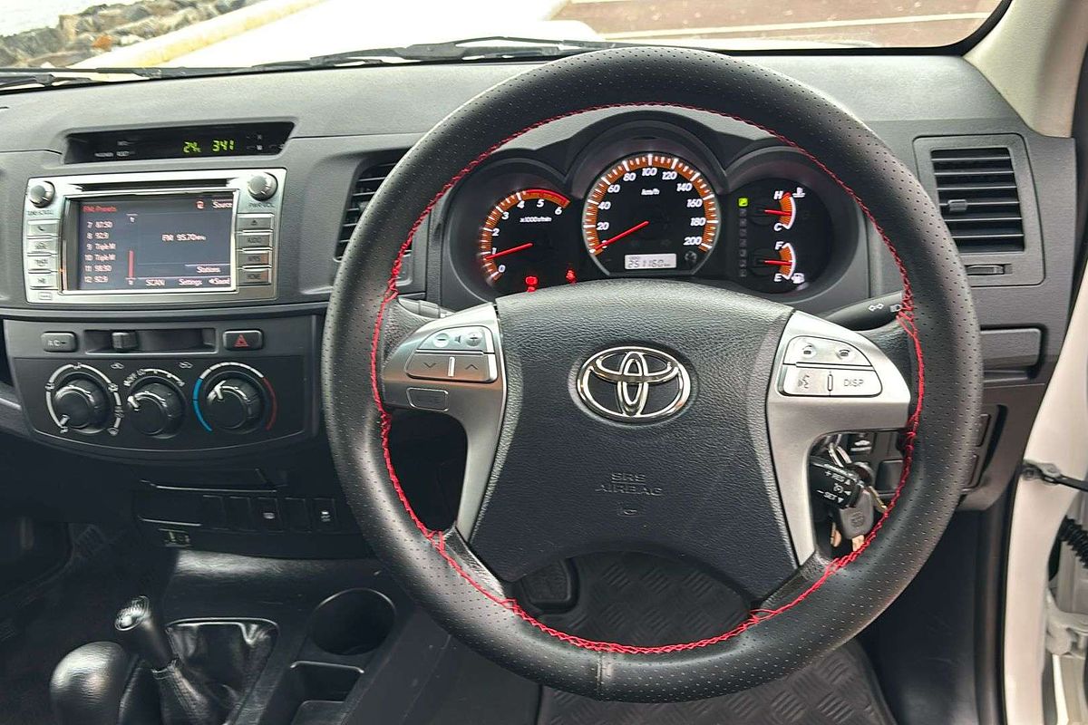 2015 Toyota Hilux SR KUN26R 4X4
