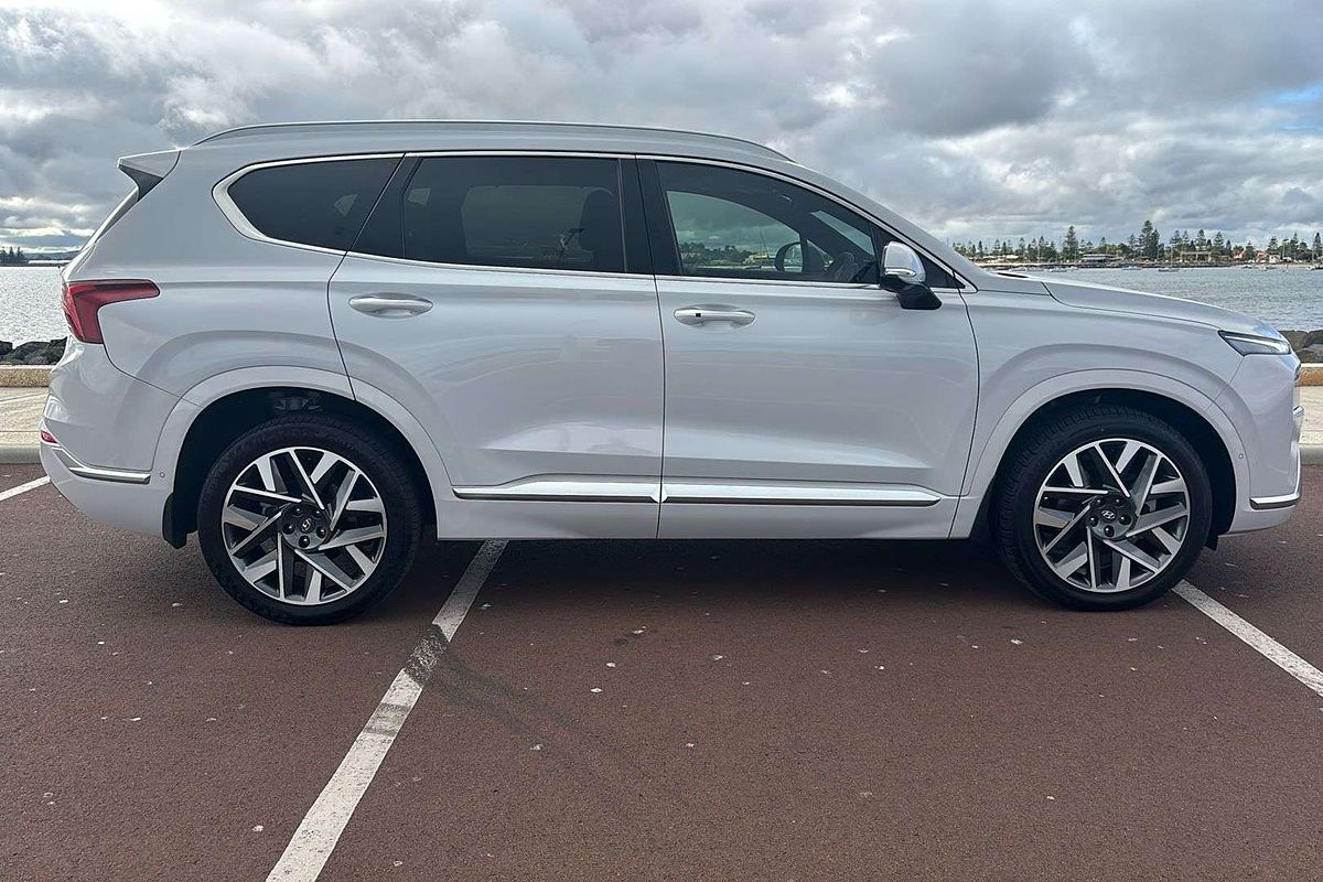 2022 Hyundai Santa Fe Highlander TM.V4