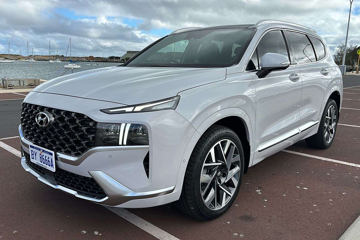 2022 Hyundai Santa Fe Highlander TM.V4