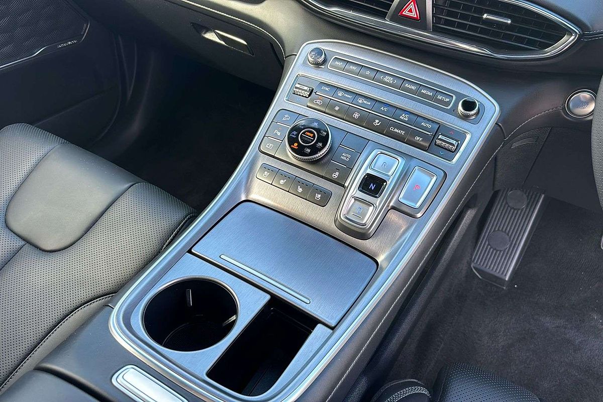 2022 Hyundai Santa Fe Highlander TM.V4