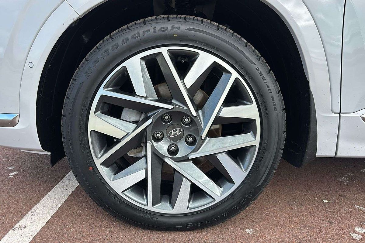 2022 Hyundai Santa Fe Highlander TM.V4