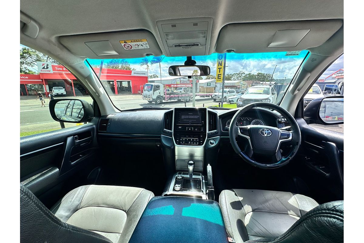 2016 Toyota Landcruiser GXL VDJ200R