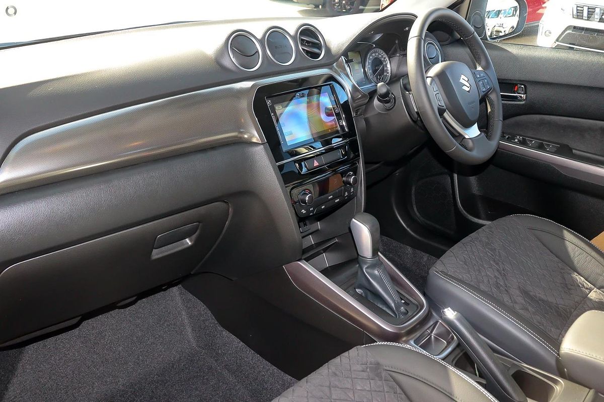2023 Suzuki Vitara Turbo LY Series II