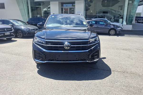 2024 Volkswagen Touareg 210TDI R-Line RC