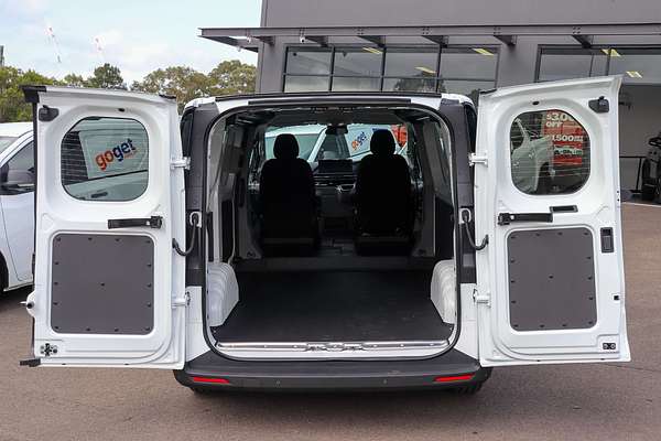 2024 LDV Deliver 7 SWB