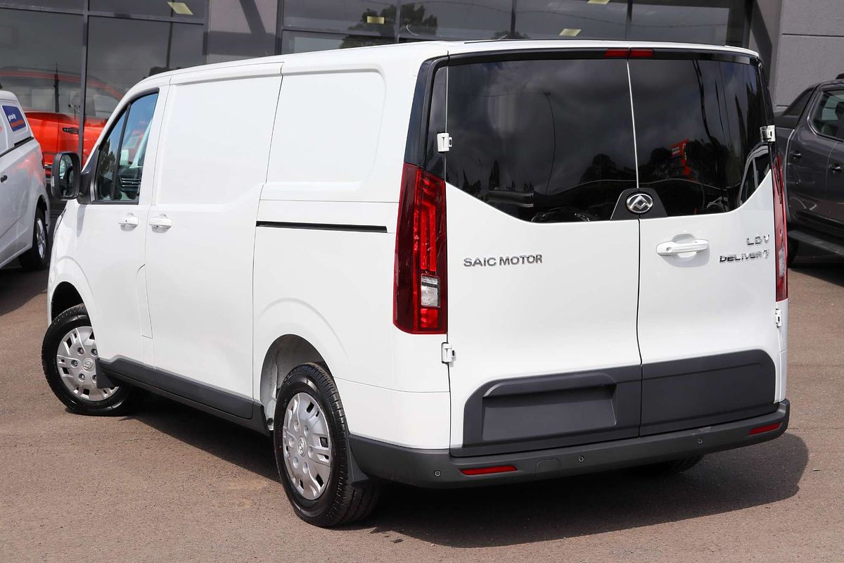 2024 LDV Deliver 7 SWB