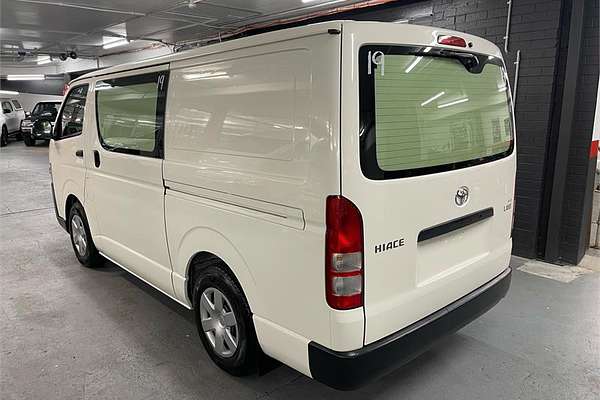 2018 Toyota HIACE LWB KDH201R MY16