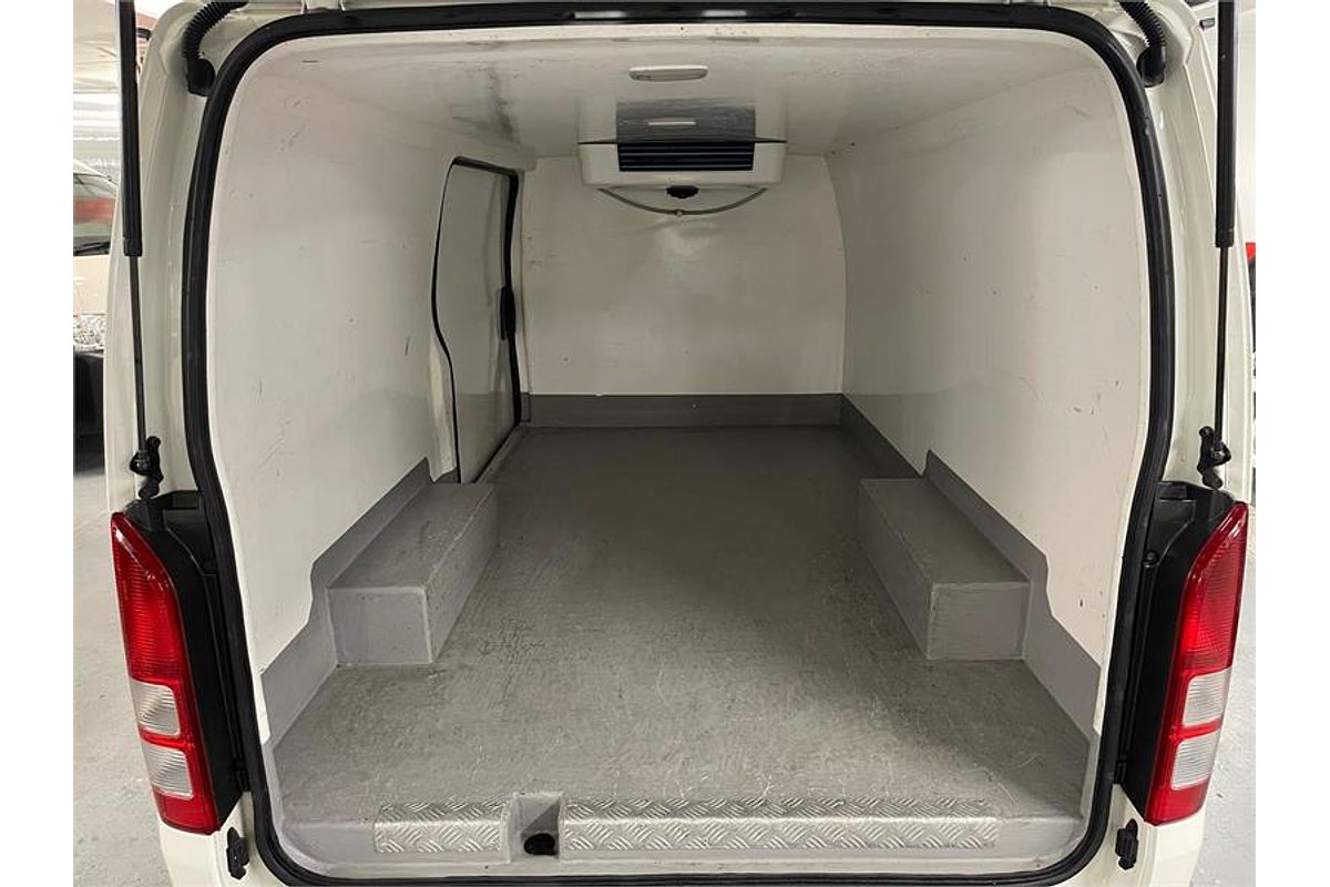 2018 Toyota HIACE LWB KDH201R MY16
