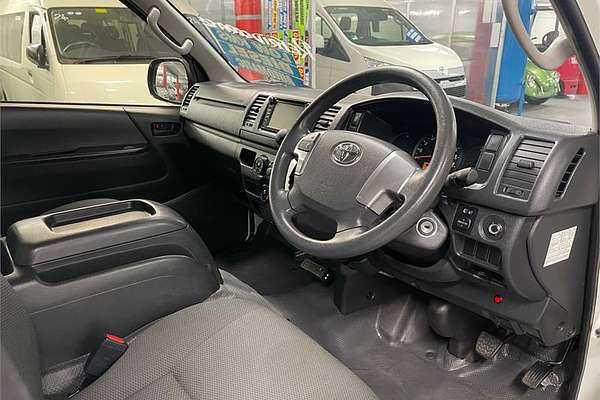 2018 Toyota HIACE LWB KDH201R MY16