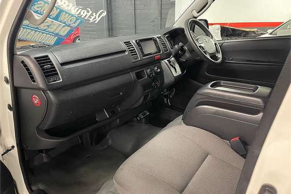 2018 Toyota HIACE LWB KDH201R MY16