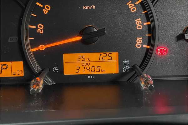 2018 Toyota HIACE LWB KDH201R MY16