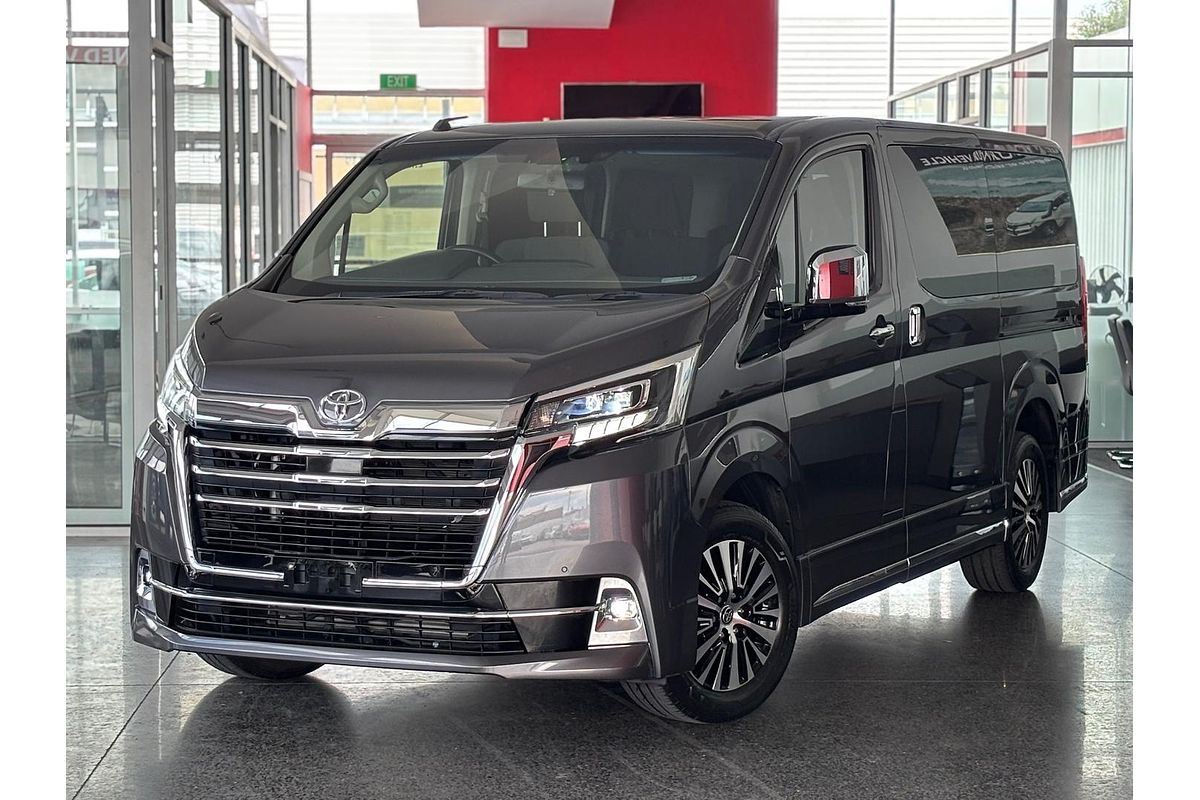 2019 Toyota Granvia GDH303R