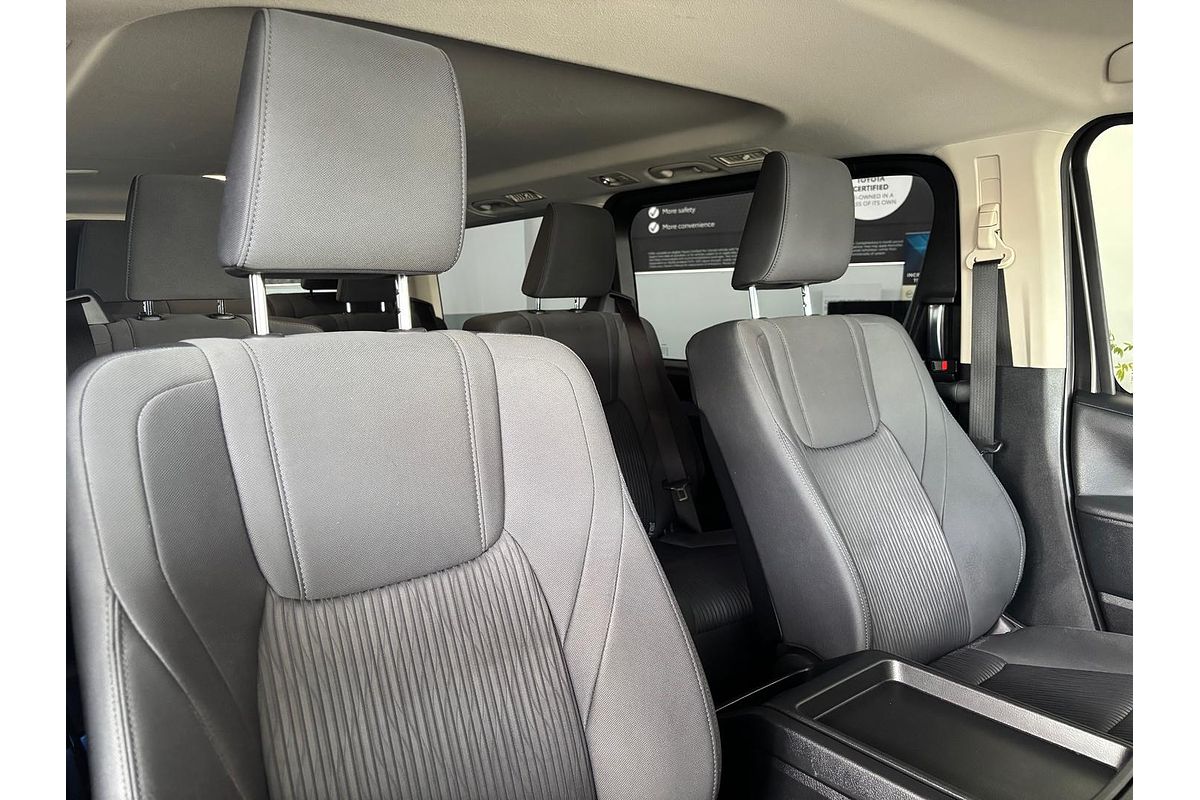 2019 Toyota Granvia GDH303R