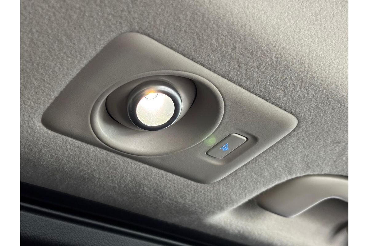 2019 Toyota Granvia GDH303R