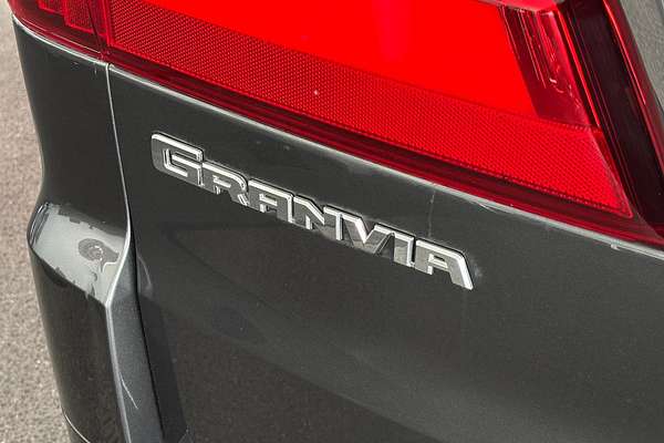 2019 Toyota Granvia GDH303R